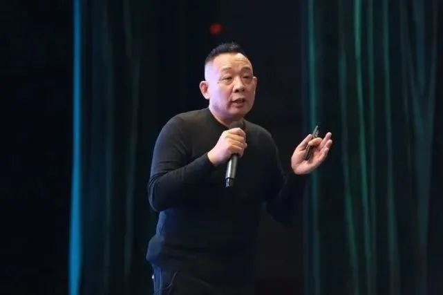 于东来的100条商业思考：培养健全的人格，成就阳光个性的生命