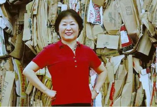 “废纸女王”张茵和她背后的男人们难以置信