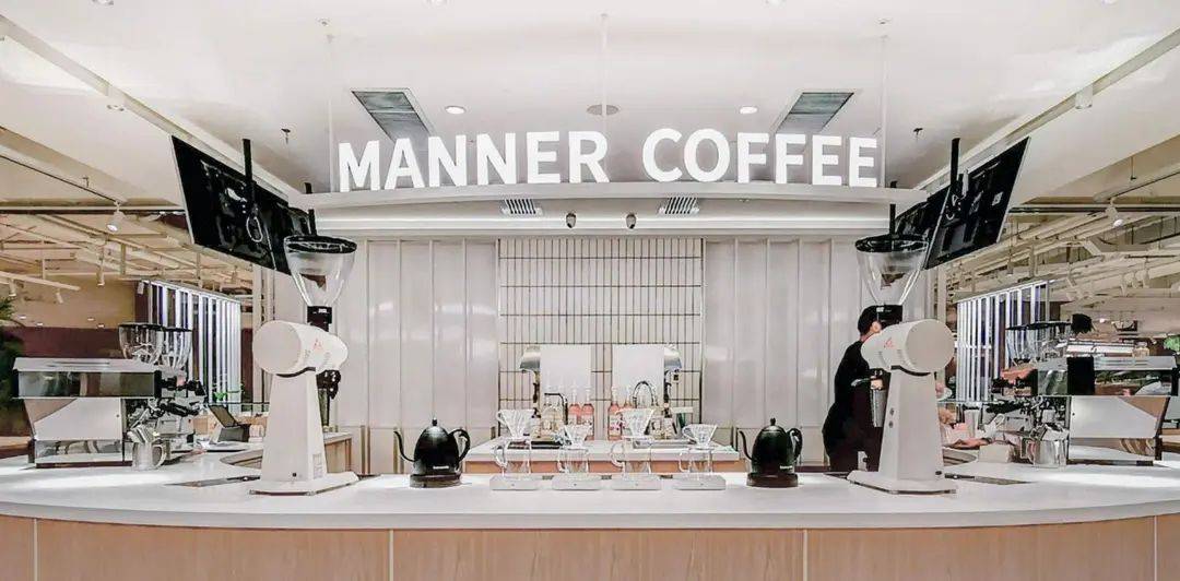 Manner咖啡压榨的是咖啡豆，还是底层员工？