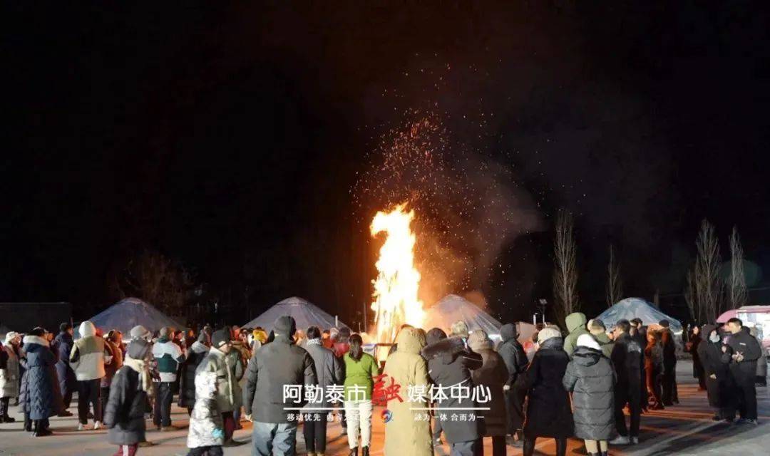 跨年战揭开本地生活新赛季：美团、抖音和快手争夺冰雪经济