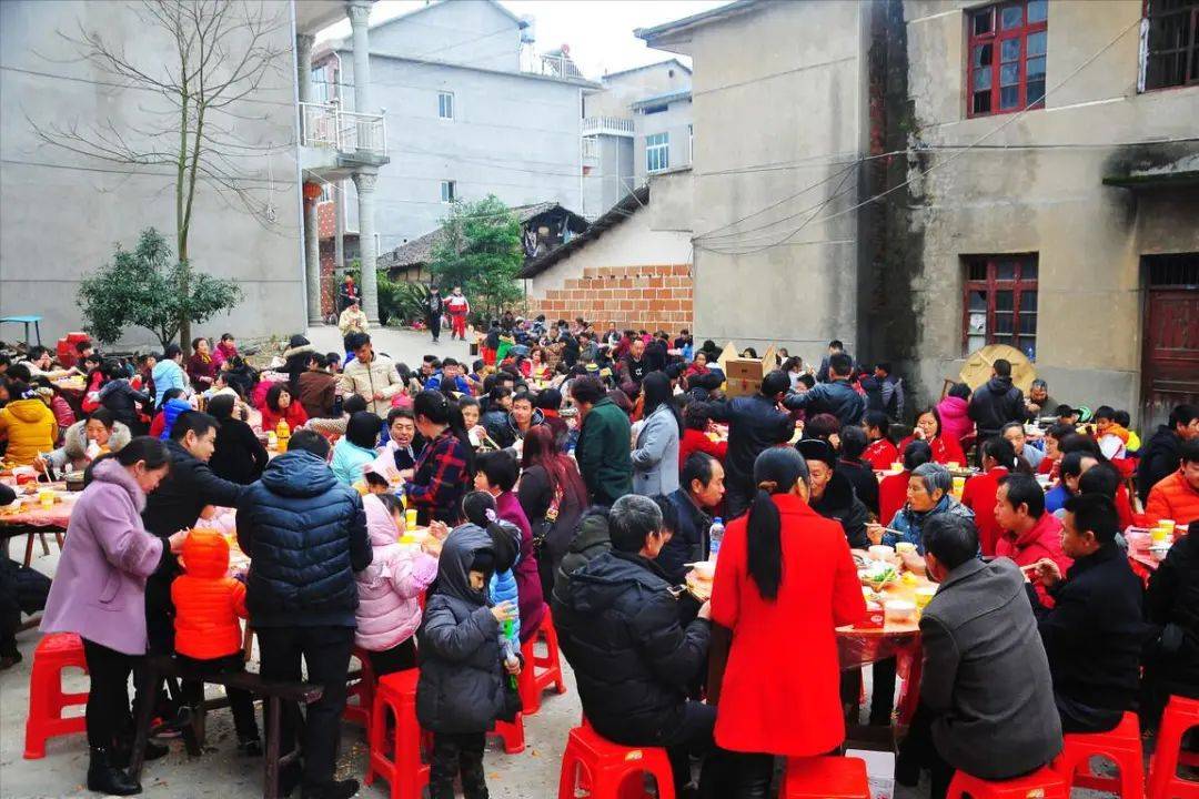 不婚主义盛行,婚庆行业却在躁动一篇读懂