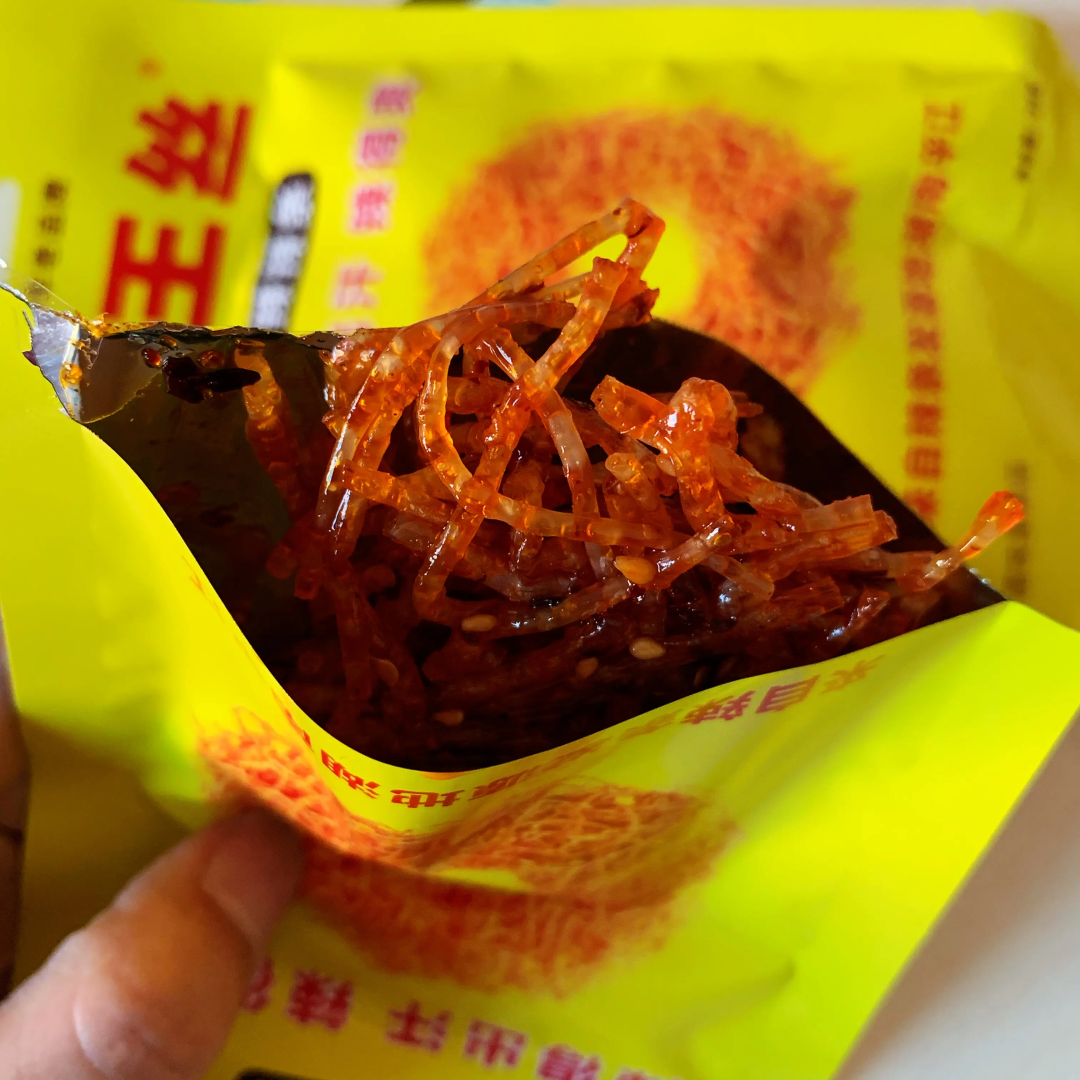 一场场“真人王者荣耀”背后，是多少人回不去的童年？