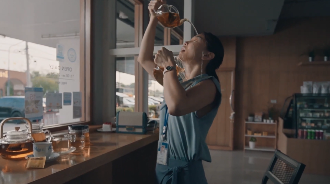 肠道与快递有什么共同点？看看这个泰国酸奶广告的神表达