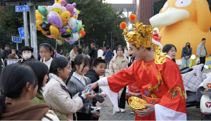 2025樸樸超市年貨節(jié)的這一桌營(yíng)銷(xiāo)好飯，真香！