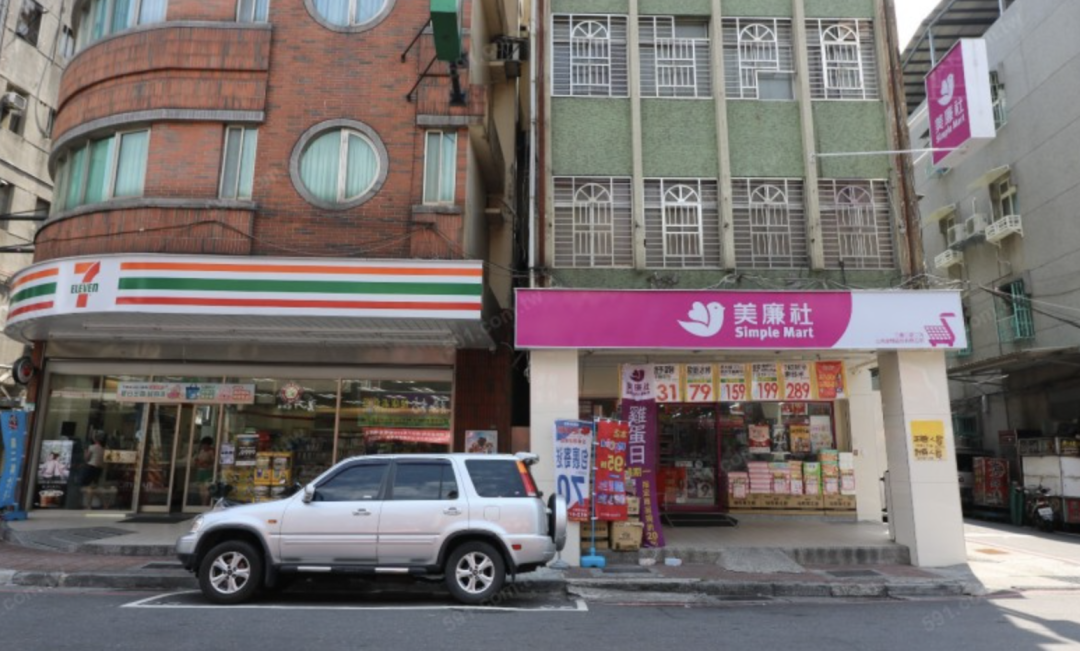 台湾「美廉社」近900店：左打便利店、右打会员店，玩转社区经济