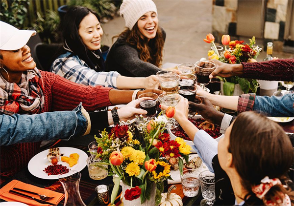 感恩节内容营销升级，TikTok达人让出海品牌更入境