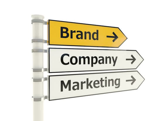 星巴克营销策略分析(多维度分析星巴克龙头之路，是如何保持品牌势能稳定的？)
