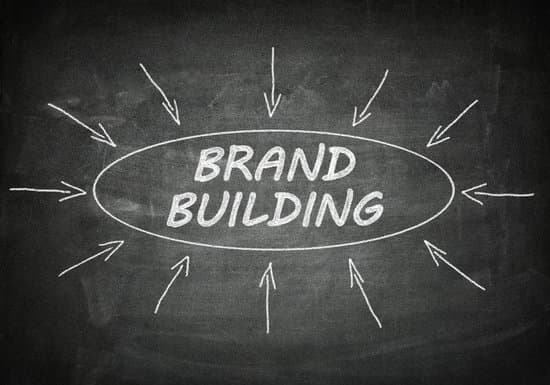 广告公司品牌策划(「4A营销广告圈」什么是品牌策划？)