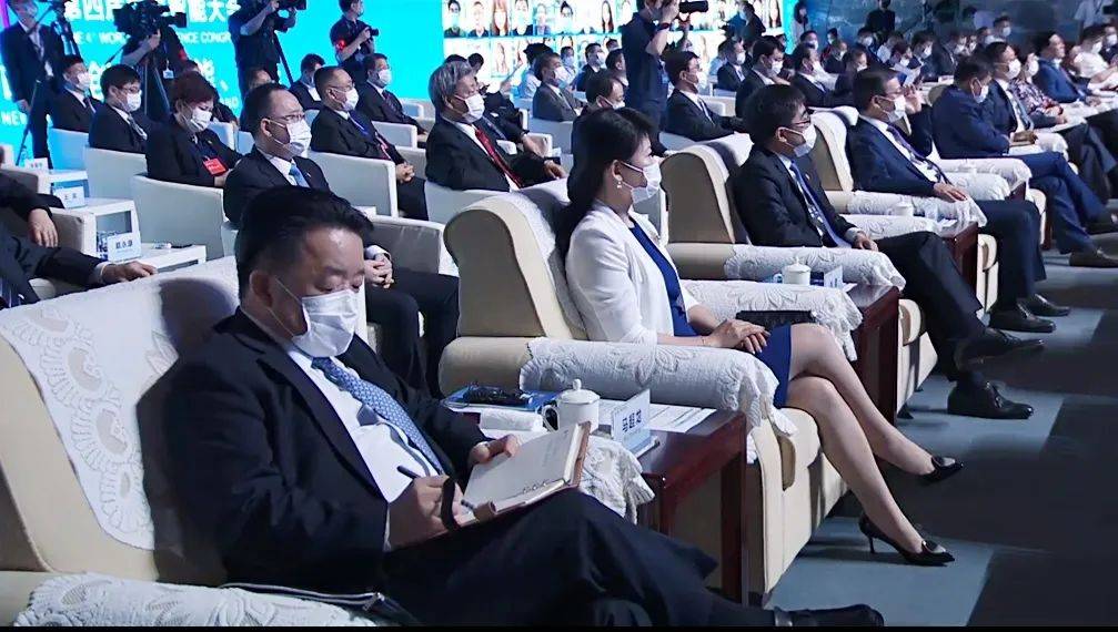 【热点关注】中国银行： 智能银行“云”赴世界智能大会(中银跨境一卡通是什么)